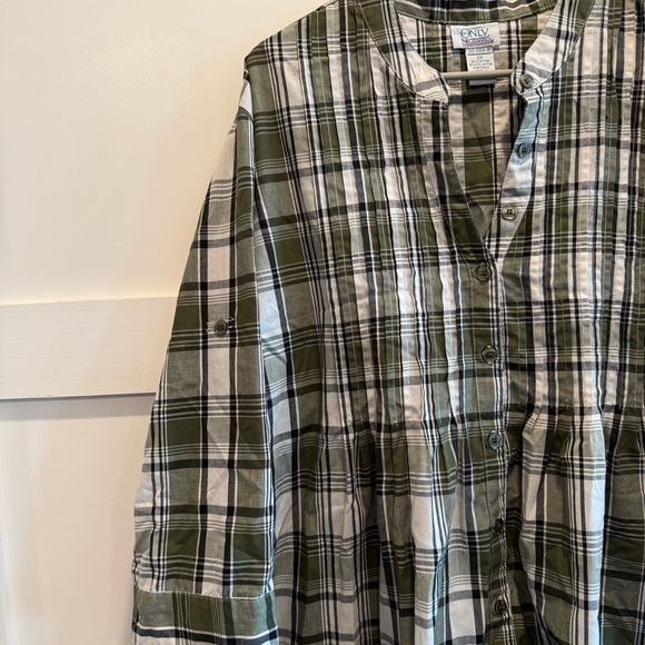 Only Necessities Olive and White Plaid 2X Button Down Shirt - Picture 2 of 7